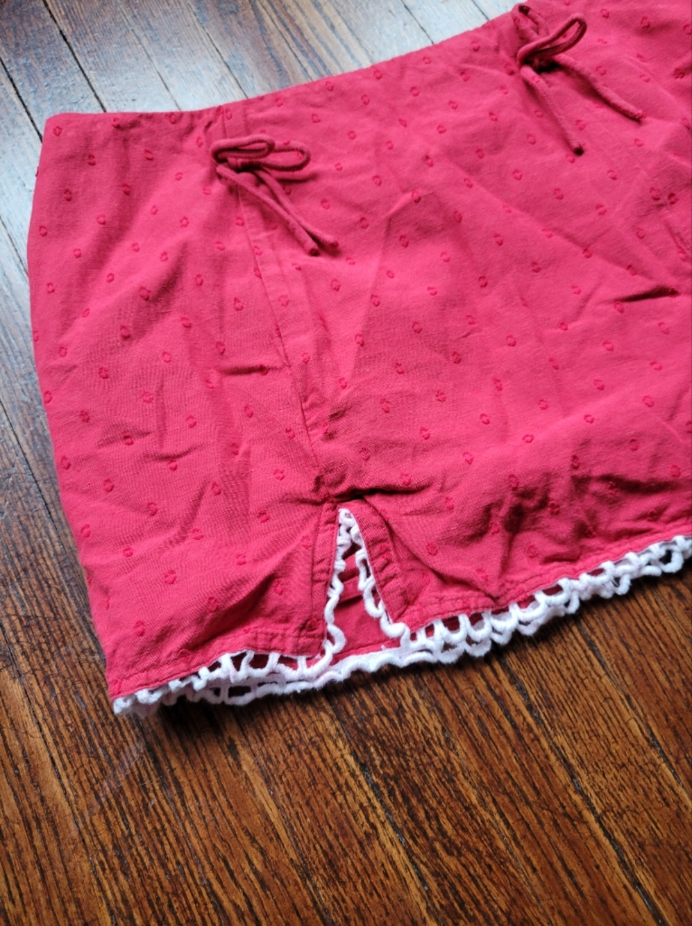 West Of Melrose Red/ White Trim Mini Skirt Size Small, Travel Casual Vacation - Picture 3 of 12